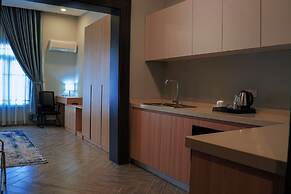 SOLACE SUITS & HOMES