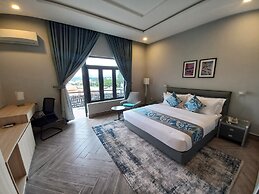 SOLACE SUITS & HOMES