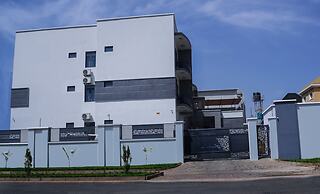 SOLACE SUITS & HOMES