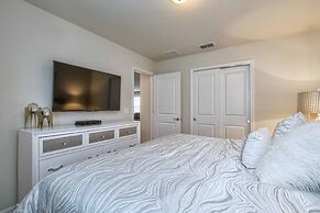 Windsor Island - 7 Bedrooms w/ Pool - 4403WI 7 Home by RedAwning