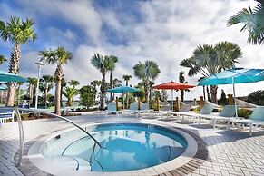 Windsor Island - 7 Bedrooms w/ Pool - 4403WI 7 Home by RedAwning