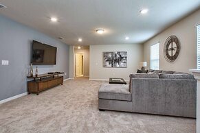 Windsor Island - 7 Bedrooms w/ Pool - 4403WI 7 Home by RedAwning