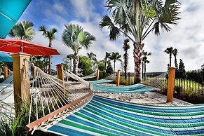 Windsor Island - 7 Bedrooms w/ Pool - 4403WI 7 Home by RedAwning