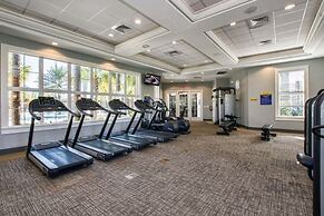 Solterra - 6 Bedrooms House w/pool-7033SR 6 Home by RedAwning