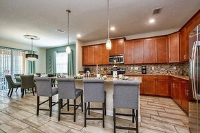 Solterra - 6 Bedrooms House w/pool-7033SR 6 Home by RedAwning