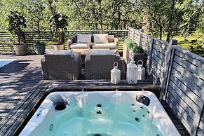 Kuukkeli Log Houses Teerenpesä - Premium Suite A48