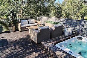 Kuukkeli Log Houses Teerenpesä - Premium Suite A48