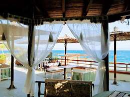 Villa in Malaki in Sea With Playground