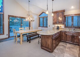 4515 Bighorn Rd. 4 Bedroom Home by RedAwning