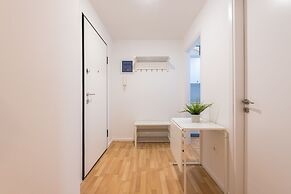 Apartment at Megaro Mousikis metro station 1bed 2 pers