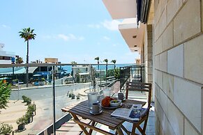 Phaedrus Living: Seaside Luxury Flat Athina 21