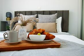 Phaedrus Living: Seaside Luxury Flat Athina 21