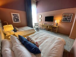 Kinn Guesthouse Downtown