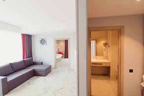 Ramada by Wyndham Targu JIU