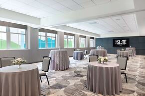 The Slate Denver, Tapestry Collection By Hilton