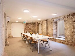 Doubletree By Hilton Sittard
