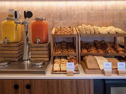 Doubletree By Hilton Sittard