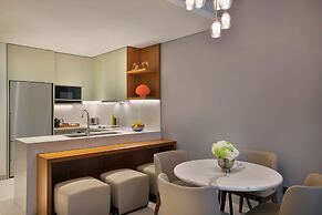 DoubleTree by Hilton Sharjah Waterfront Hotel & Residences