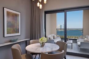 DoubleTree by Hilton Sharjah Waterfront Hotel & Residences
