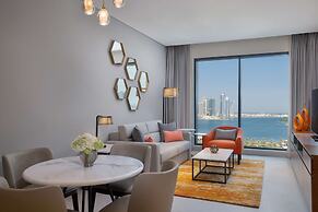 DoubleTree by Hilton Sharjah Waterfront Hotel & Residences