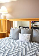 Golf Course & Mountain Views Next To The Solera Chandler Clubhouse! by