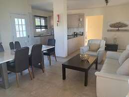 Villa Amorosa in Neo Chorio