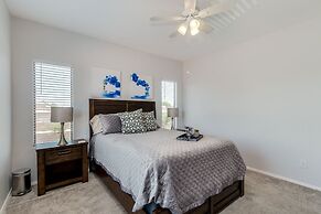 Perfect Chandler Large Condo! 2 Master Suites! Close to Everything! 30