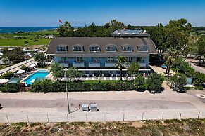 Prenses Sealine Beach Hotel