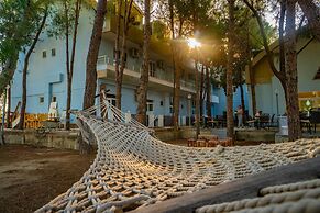 Prenses Sealine Beach Hotel