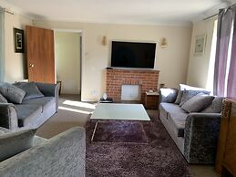 Beautiful big Independent Furnished Bungalow