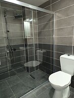 White Crown Apartman ve Yaşam Merkezi