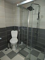 White Crown Apartman ve Yaşam Merkezi