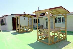 White Crown Apartman ve Yaşam Merkezi