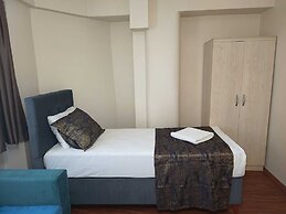 White Crown Apartman ve Yaşam Merkezi