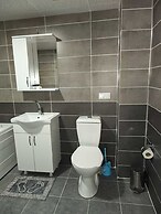 White Crown Apartman ve Yaşam Merkezi