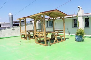 White Crown Apartman ve Yaşam Merkezi