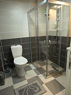 White Crown Apartman ve Yaşam Merkezi