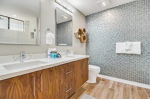 Grand Champions 42 2 Bedroom Condo by Redawning