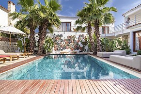 777 Alaçatı (+16 Adult Only)