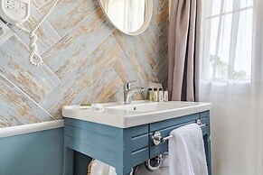 777 Alaçatı (+16 Adult Only)