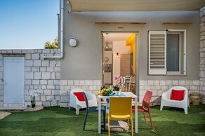 Apt Perterrepermari a 2 Km Da Riserva Dello Zingaro