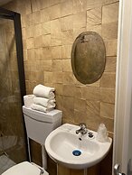 Holiday House Sullalbero Rural eco in Alba