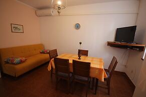 Comfortable Apartment/zadar Borik/up To 5 Persons