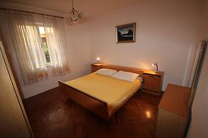 Comfortable Apartment/zadar Borik/up To 5 Persons