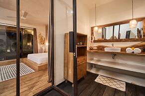 Tropical Designer Private Villa, 3br, Umalas