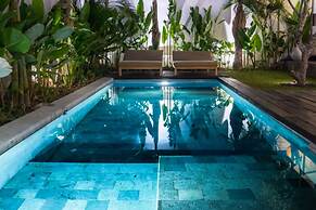 Tropical Designer Private Villa, 3br, Umalas