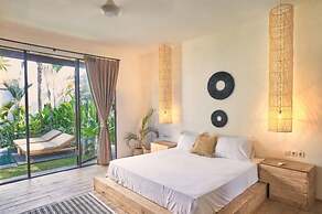 Tropical Designer Private Villa, 3br, Umalas