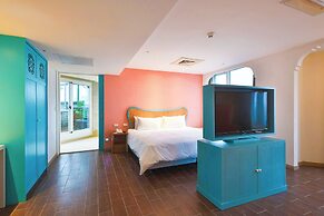 Kenting Long Beach Hotel