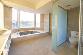 Kenting Long Beach Hotel