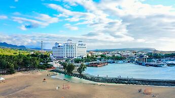 Kenting Long Beach Hotel